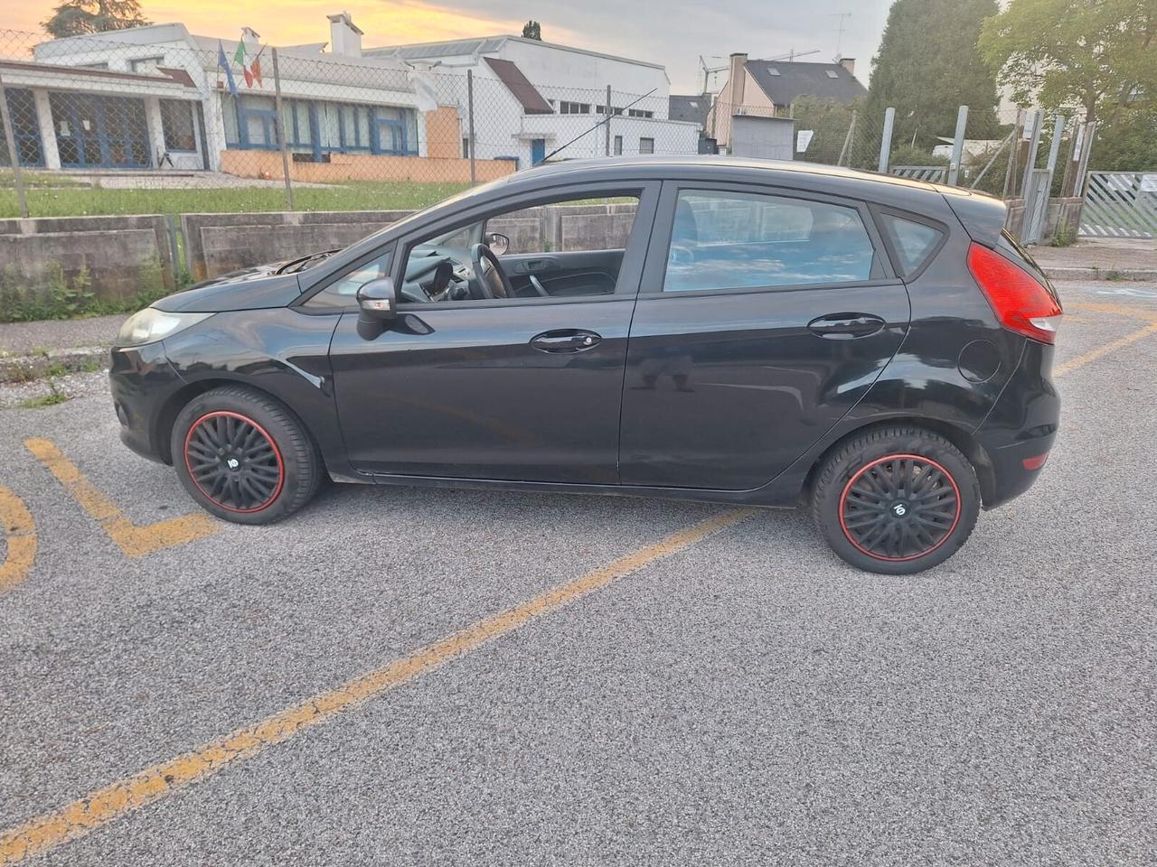 Ford Fiesta Fiesta+ 1.4 5 porte Bz.- GPL