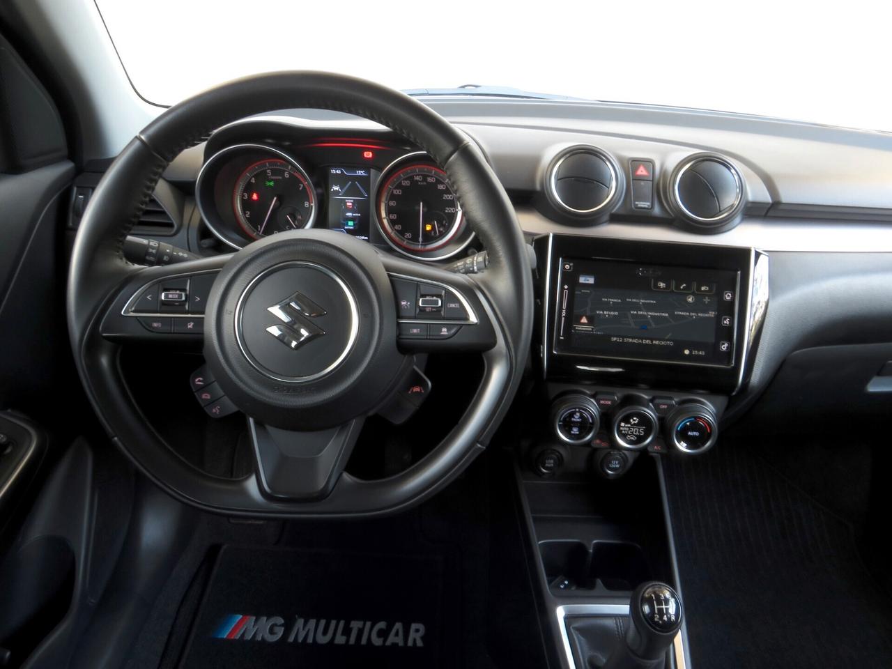 Suzuki Swift 1.2 HYBRID Top. full led/full adas/keyless