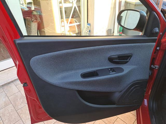 LANCIA Ypsilon 1.0 Hybrid 70CV 5POSTI - UNIPRO TAGLIANDATA