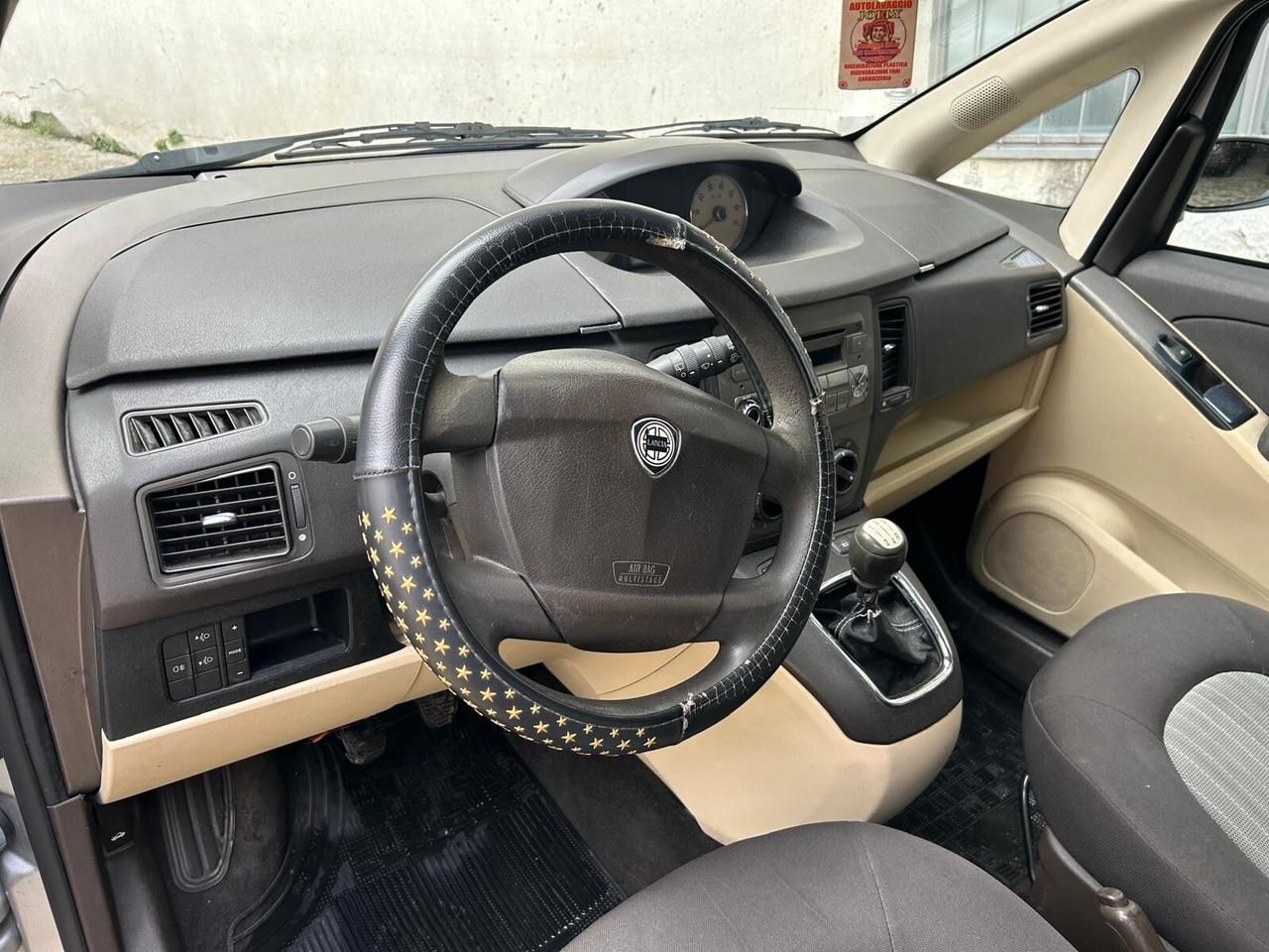 Lancia MUSA 1.3cc diesel (PRIVATO)-2007