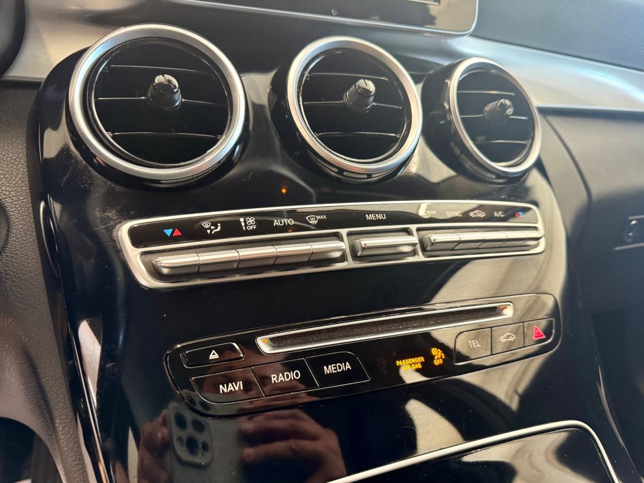 Mercedes-benz C 220 - SPORT - SOLO 76.000 KM