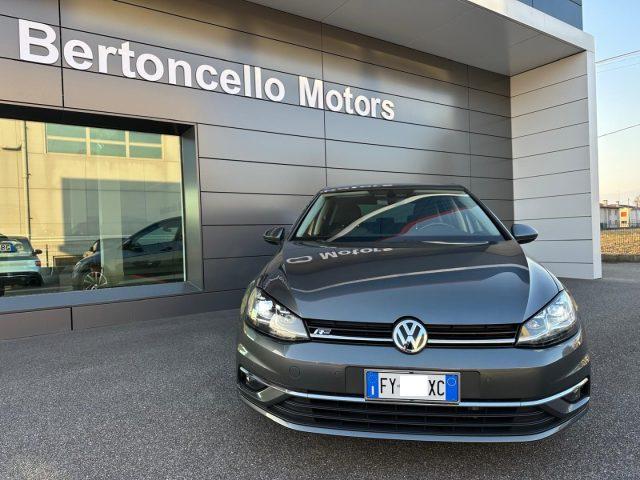 VOLKSWAGEN Golf 1.5 TGI 130cv DSG 5p. HIGHLINE R-LINE PACK-LED-NAV