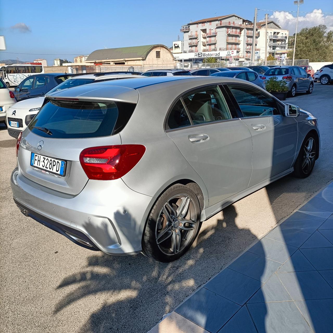 Mercedes-benz A 180 A 180 d Premium