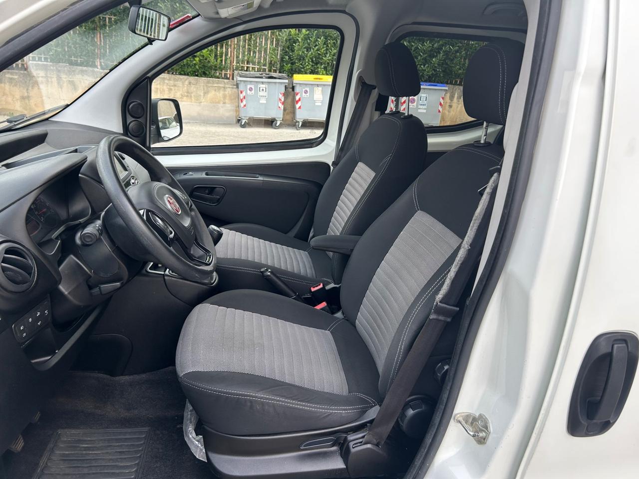 Fiat Qubo 1.3 MJT 95 CV Trekking Autocarro
