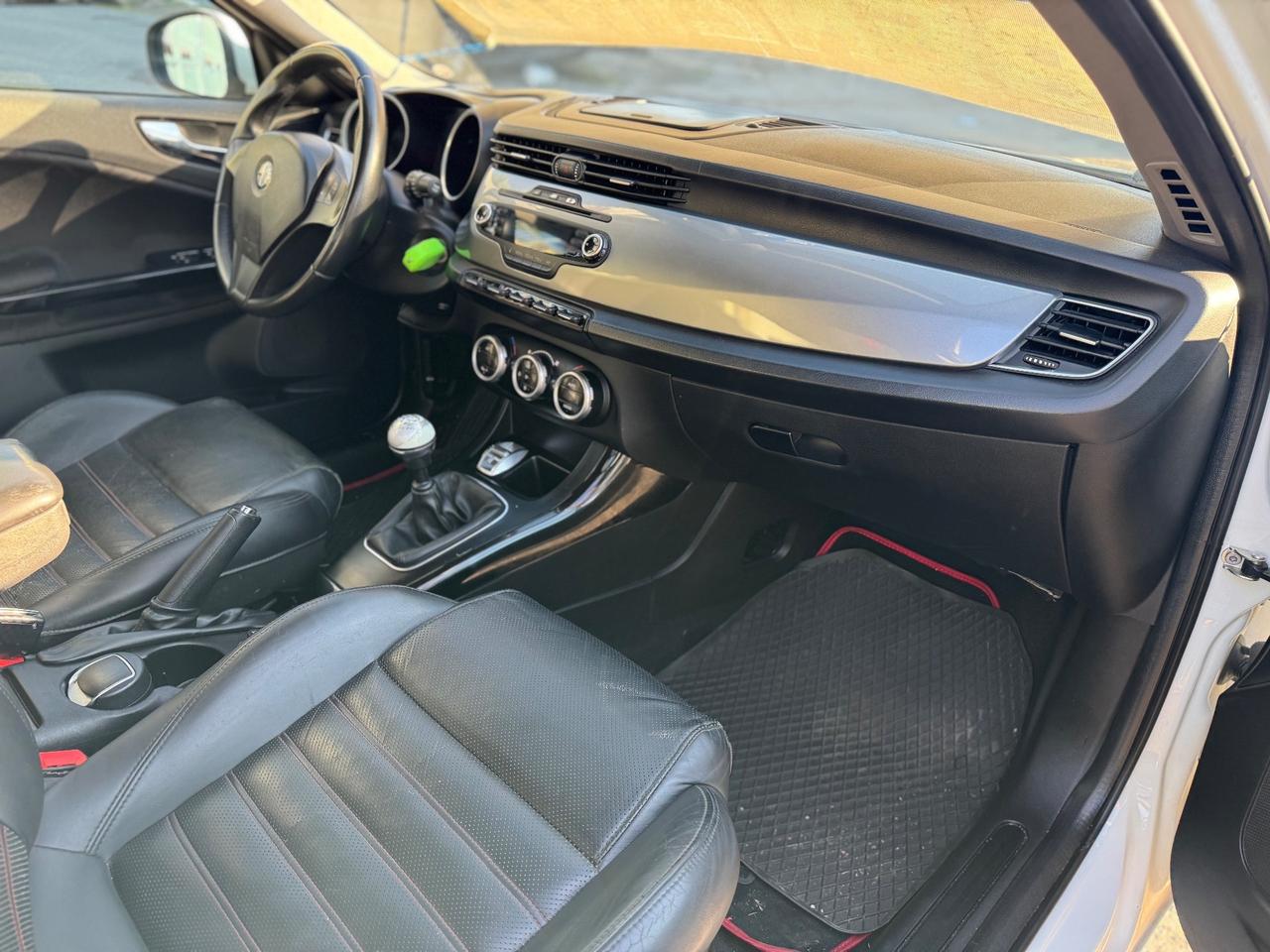 Alfa Romeo Giulietta 1.4 Turbo MultiAir Distinctive 120.000Km