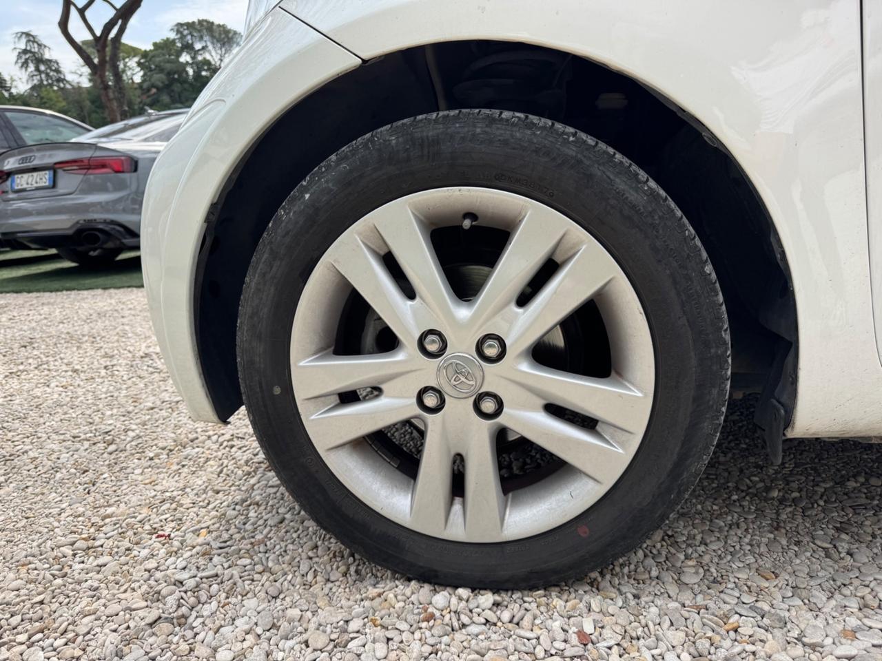 Toyota iQ 1.3 Executive