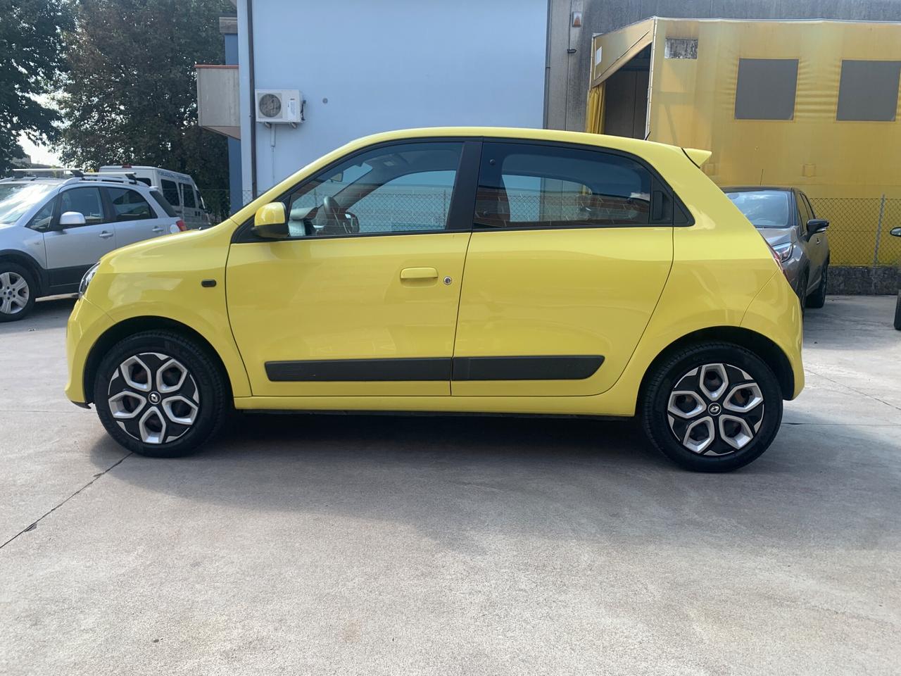 Renault Twingo 1.0 SCe OK NEOPATENTATI