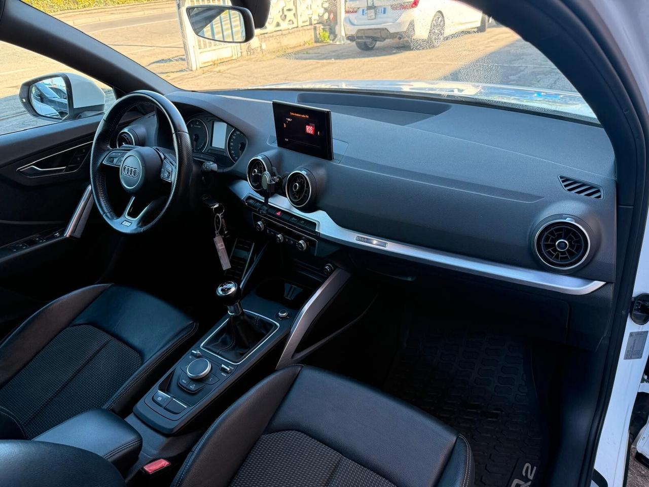 Audi Q2 1.6 TDI Sport 116cv s-line unico proprietario