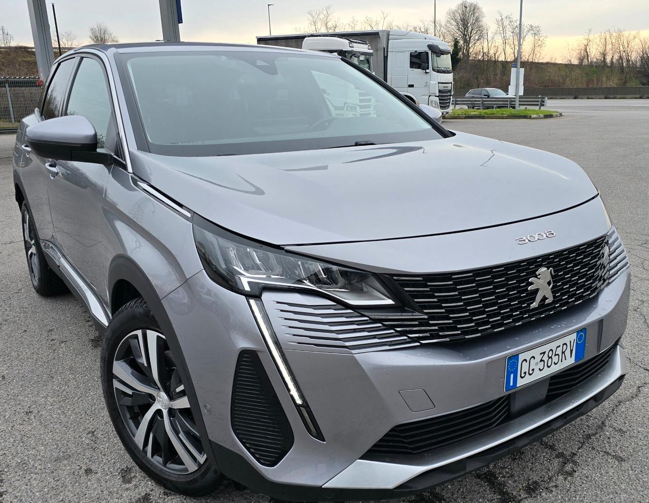 Peugeot 3008 BlueHDi 130 S&S EAT8 Allure