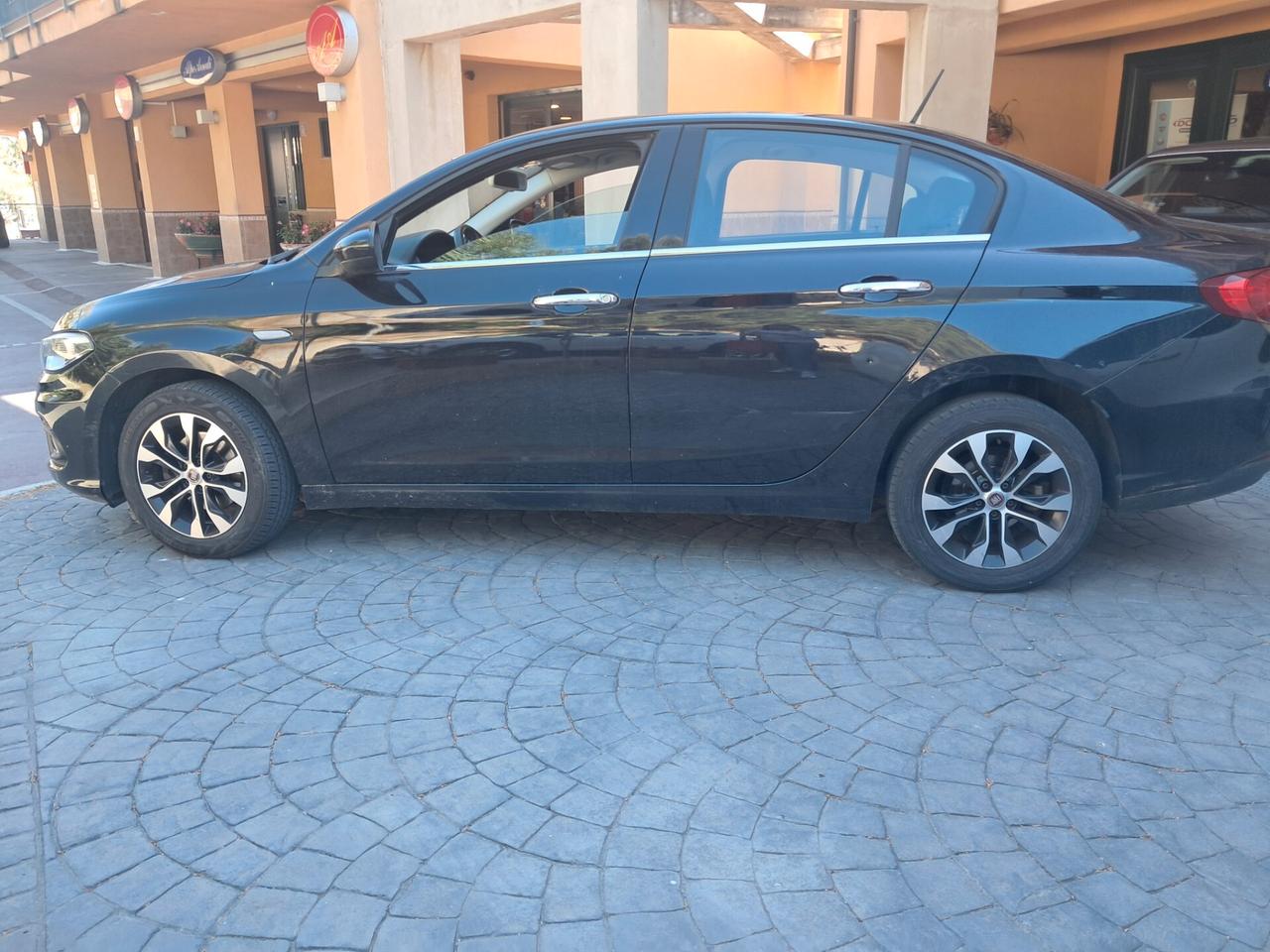 Fiat Tipo 1.6 Mjt 4 porte Opening Edition Plus