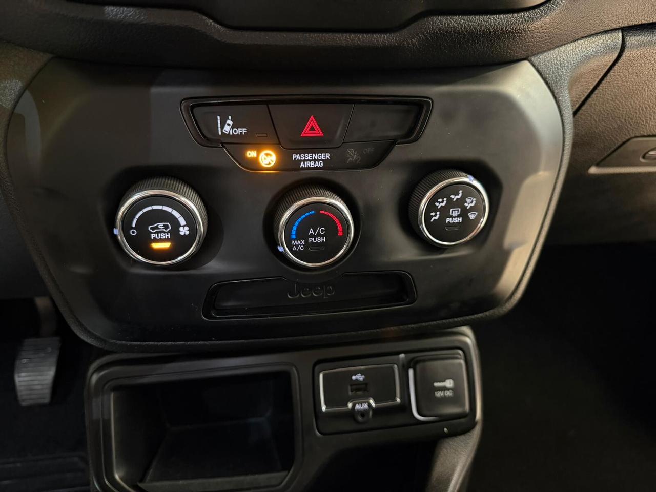Jeep Renegade 1.6 Mjt 130 CV Longitude