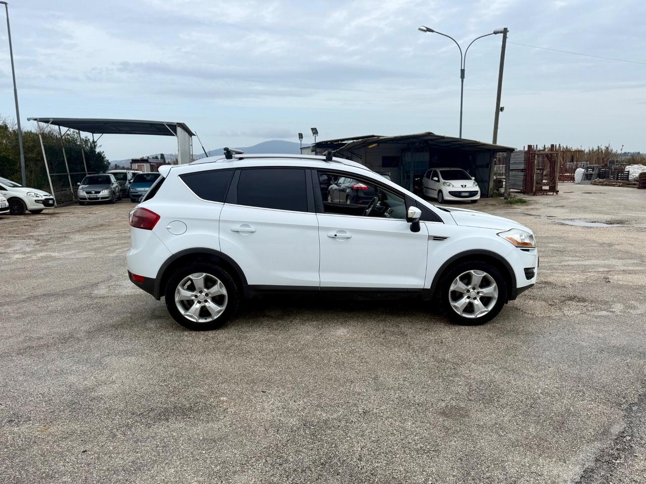 Ford kuga 4x4 titanium 2.0 TDCi neopatentati