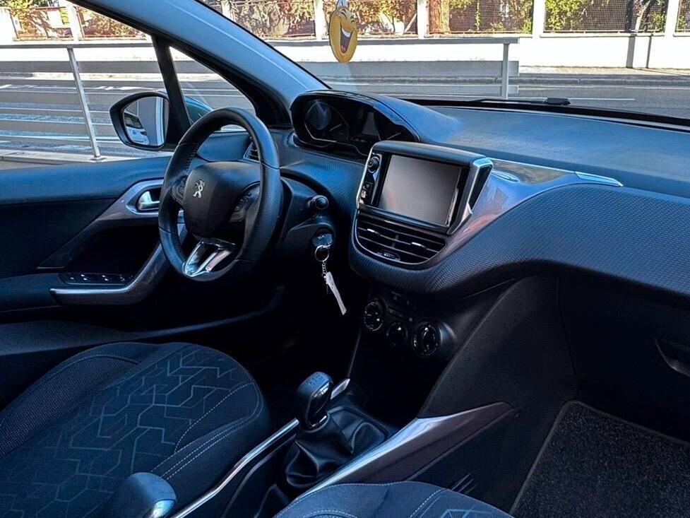 PEUGEOT 2008 1.2 VTi 82CV ALLURE NEOPATENTATI