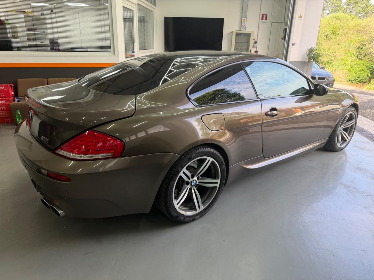 Bmw M6 coupe V10 5.0