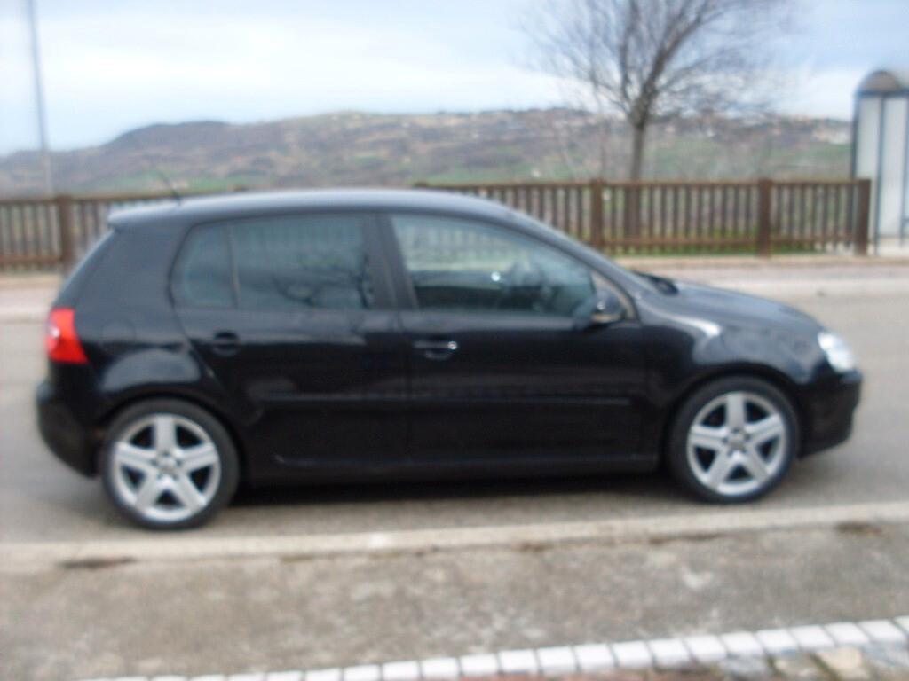 Volkswagen Golf 2.0 16V TDI 5p. GT Sport