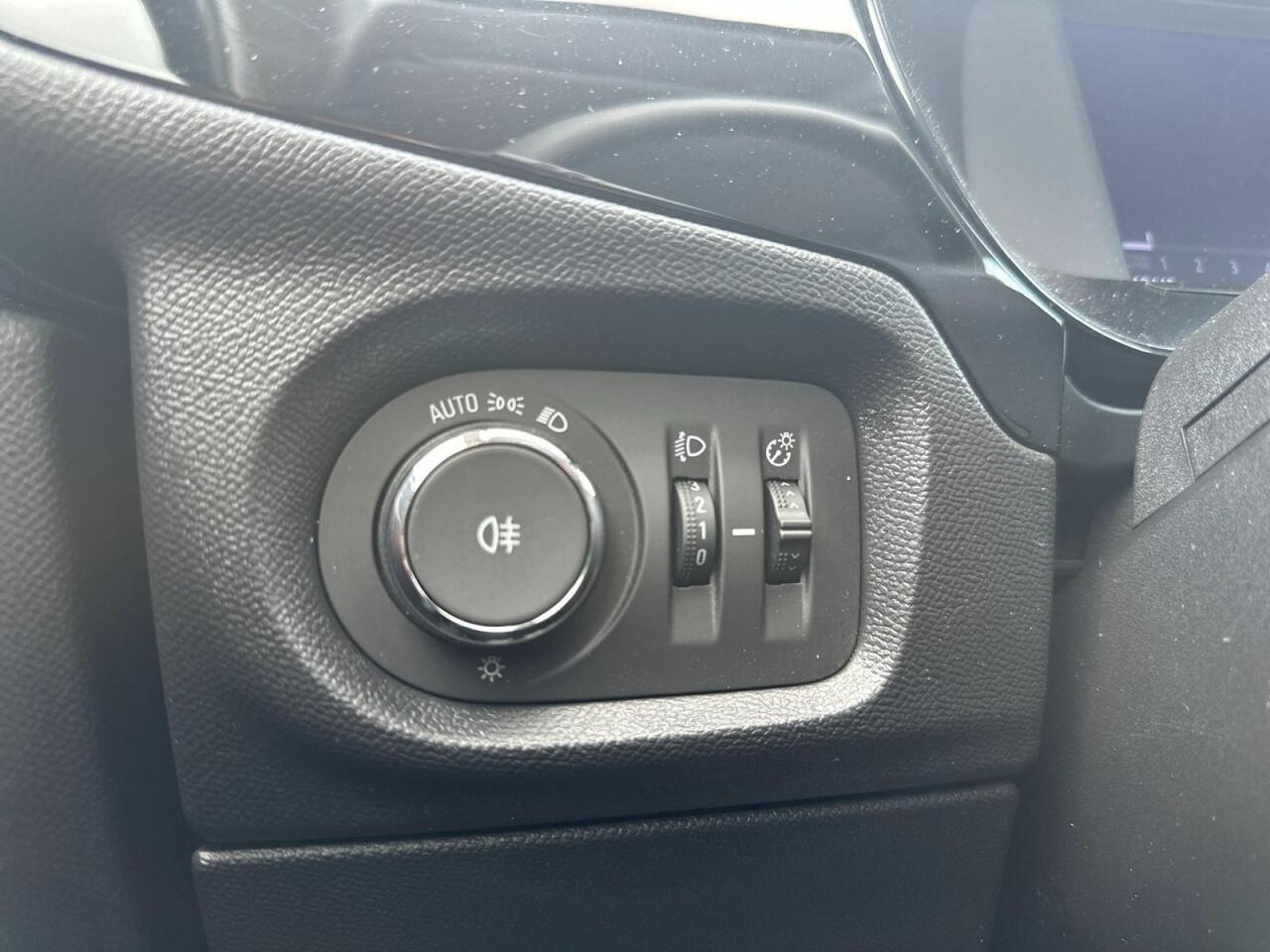 OPEL Corsa VI 2020 - Corsa 1.5 Elegance s&s 100cv