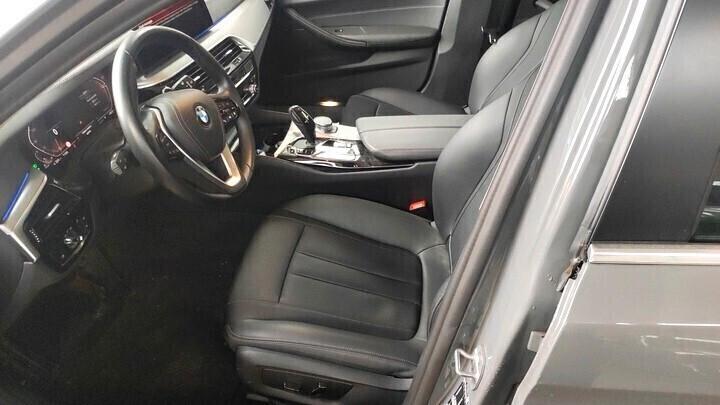 Bmw 520d 48V xDrive Touring Business