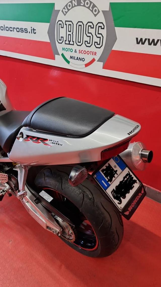 HONDA CBR 900 RR Fireblade - ANNO 2002