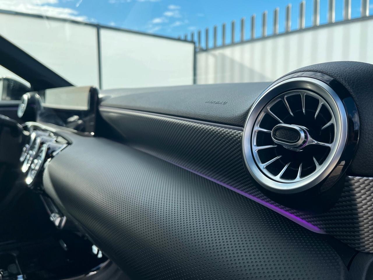 Mercedes A 180d 2.0cc 116cv Auto Sport *LUCI AMBIENT*