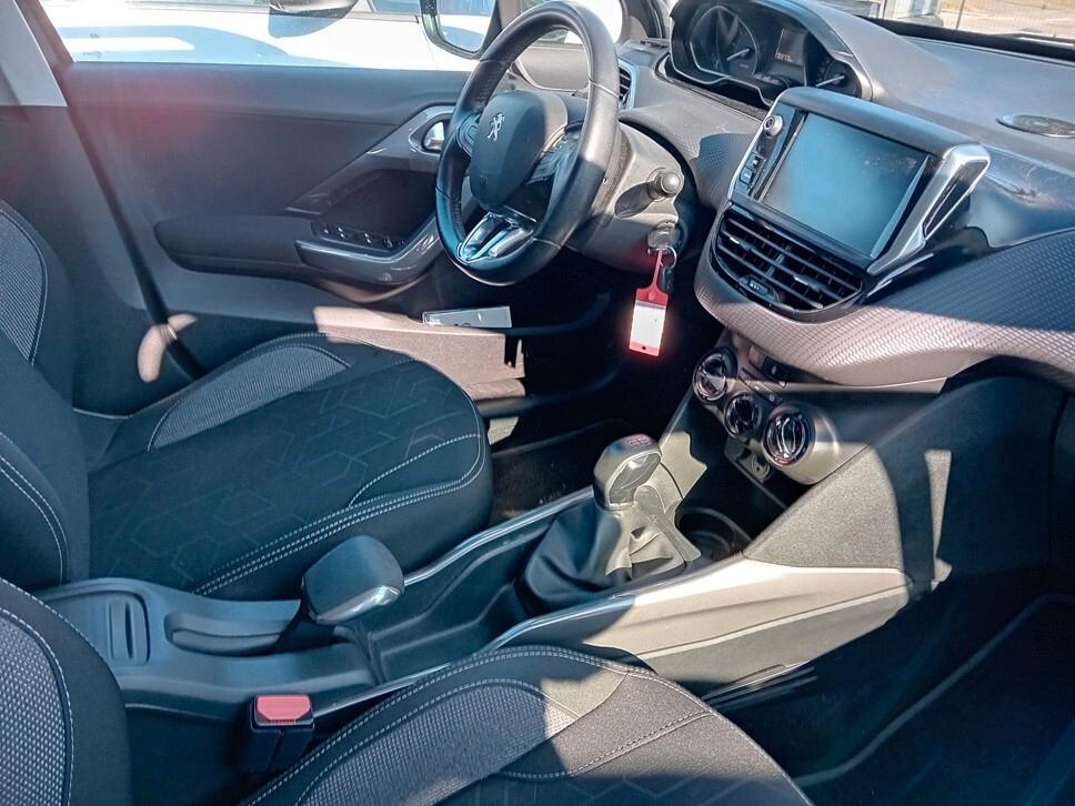 Peugeot 2008 PureTech 82 Allure