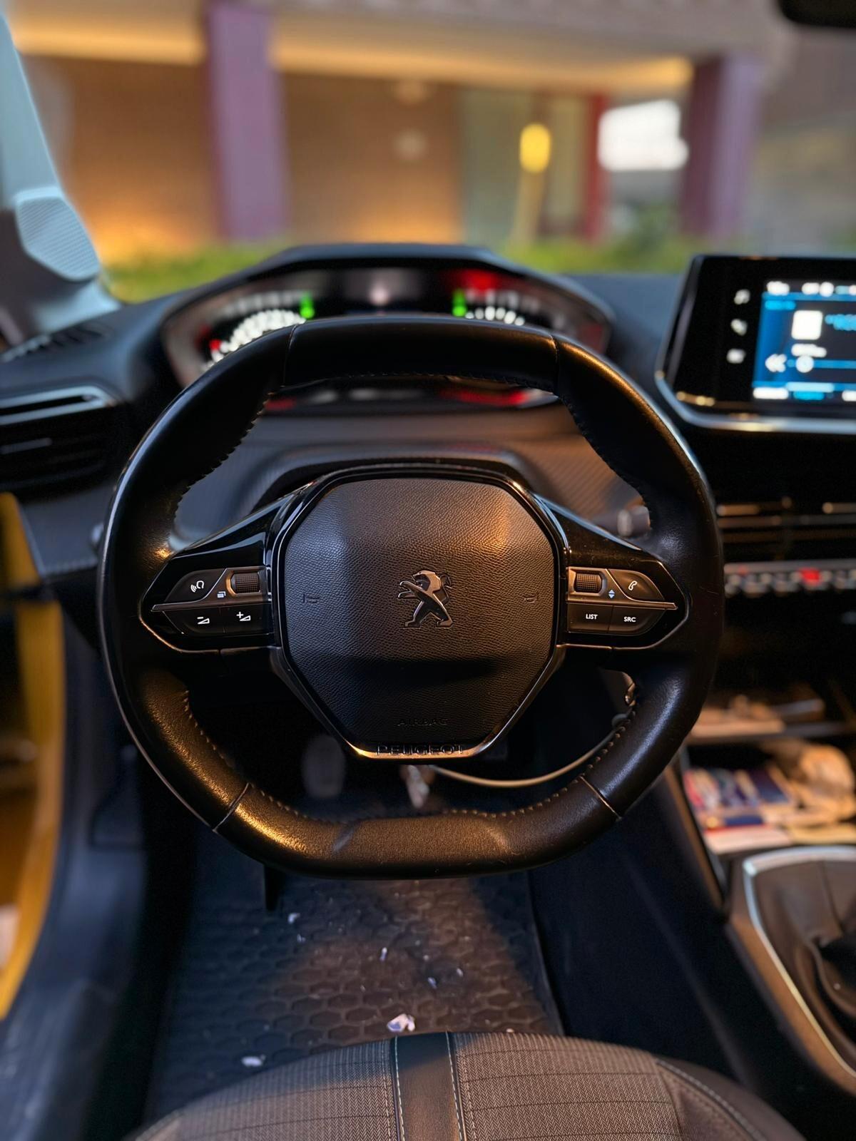 Peugeot 208 PureTech 100 Stop&Start 5 porte Active