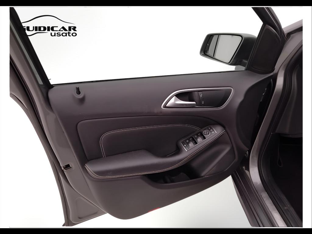 Mercedes-Benz Classe B - T246 - B 180 d (cdi) Executive auto FL E6