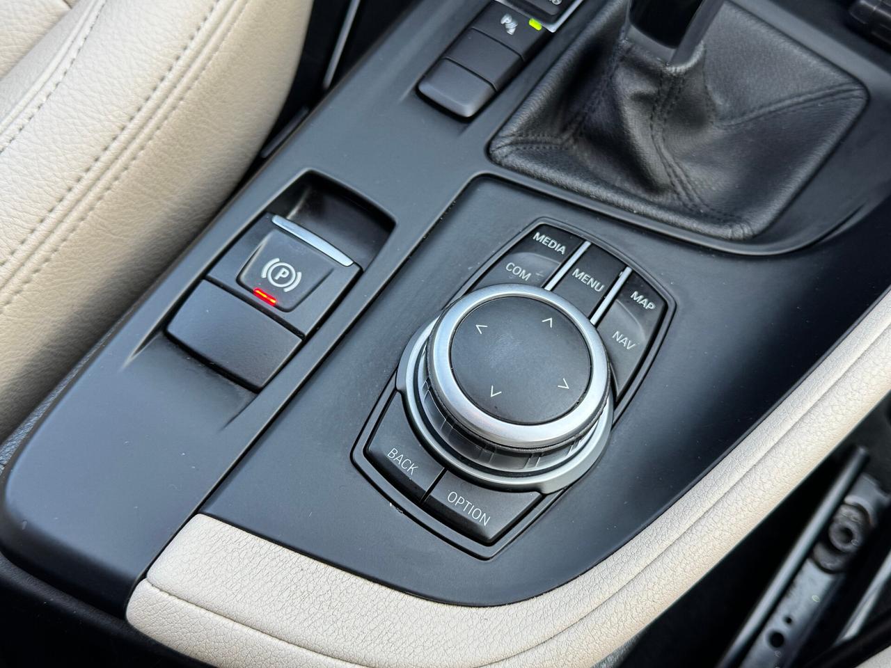 Bmw X1 sDrive18d xLine Plus