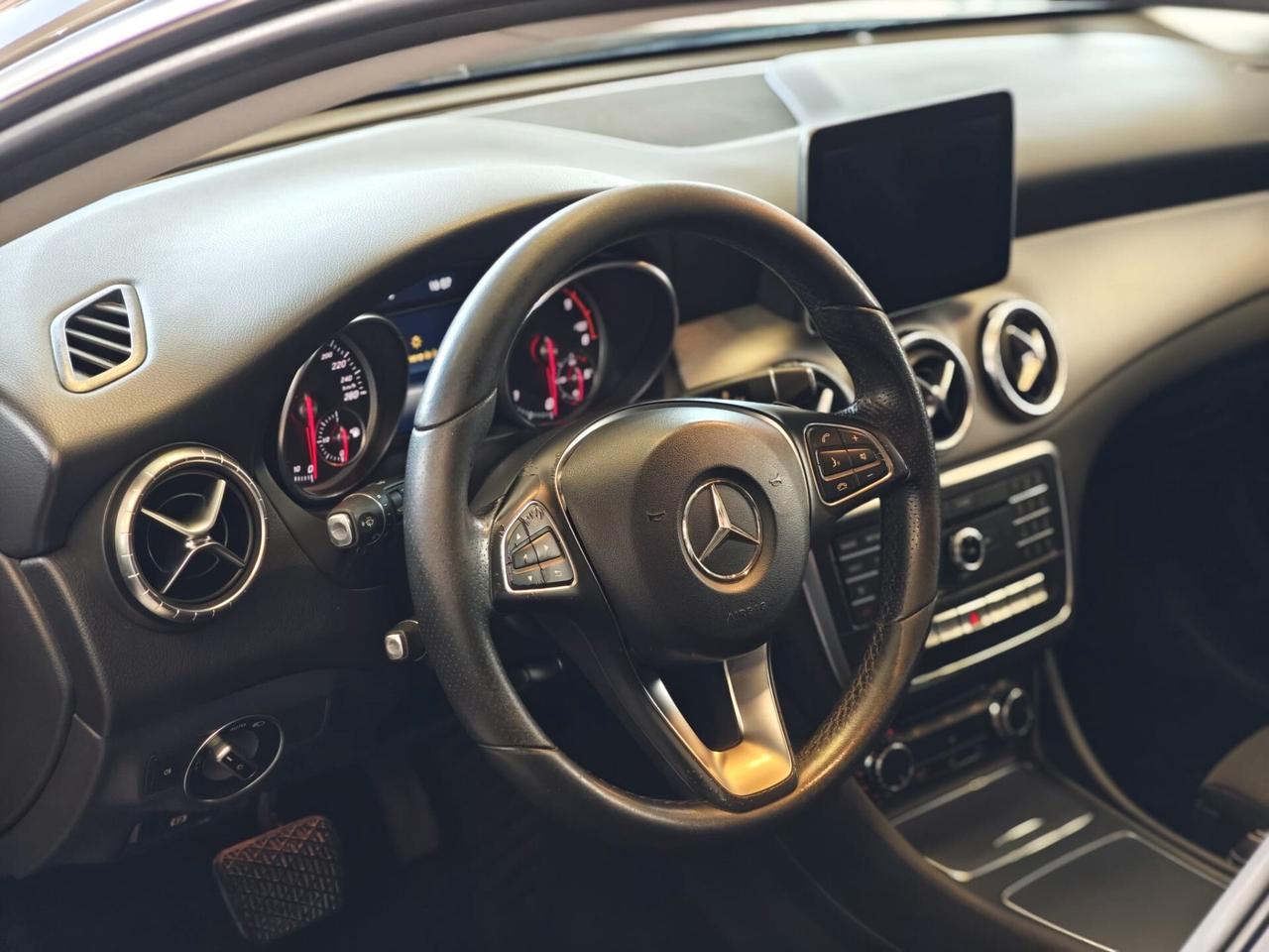 Mercedes-benz CLA 200 d S.W. Premium