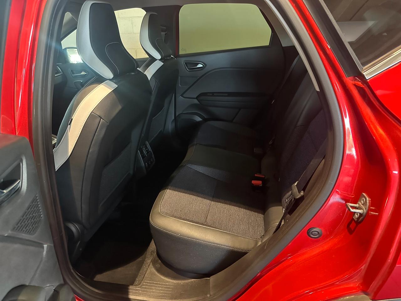 Renault Captur Full Hybrid E-Tech 145 CV Techno