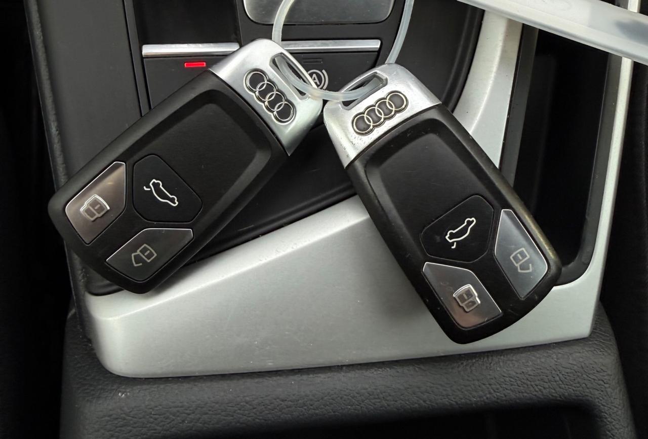 Audi A4 2.0 TDI 150 CV ultra S tronic