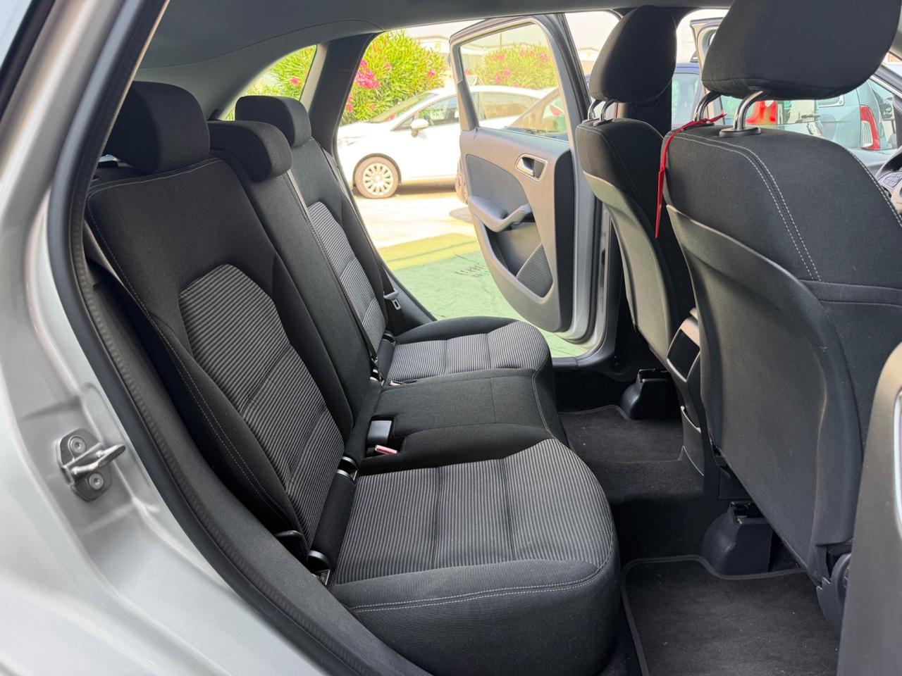 Mercedes-benz B 180 d Automatic Premium