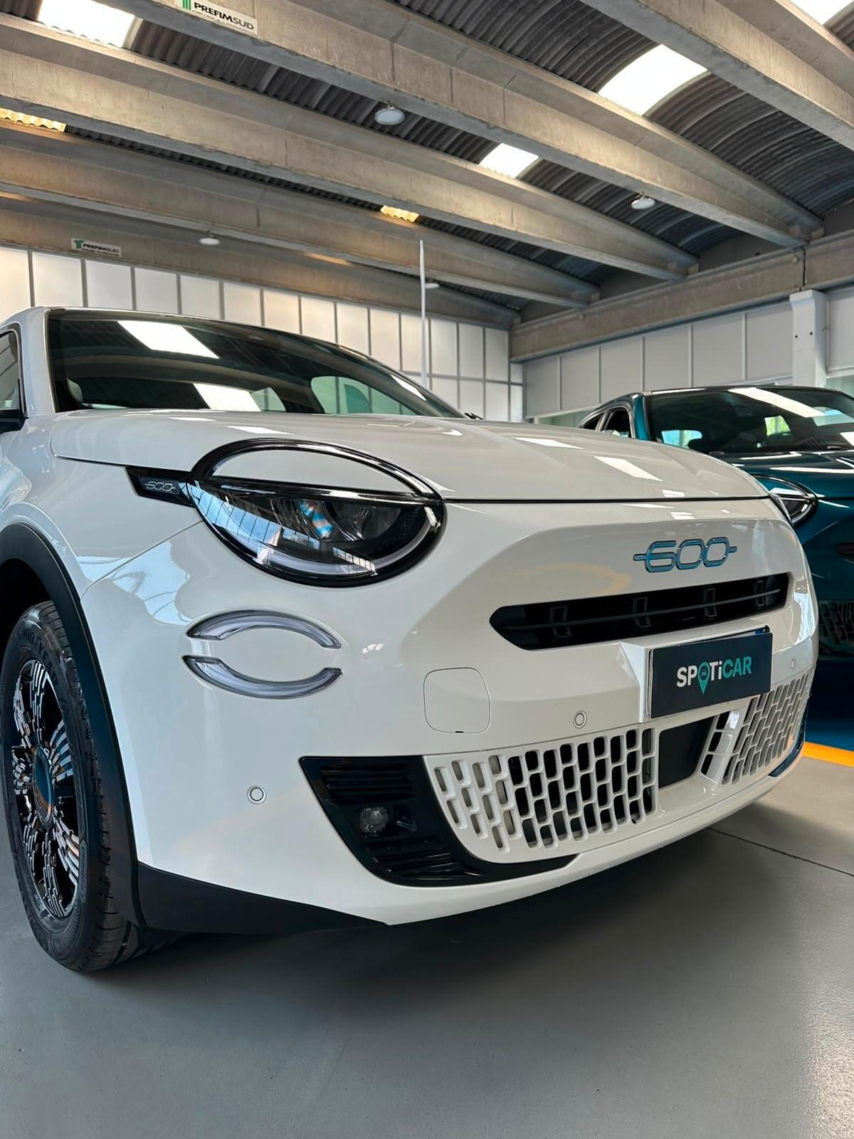 Fiat 600 Hybrid 145 CV DCT MHEV