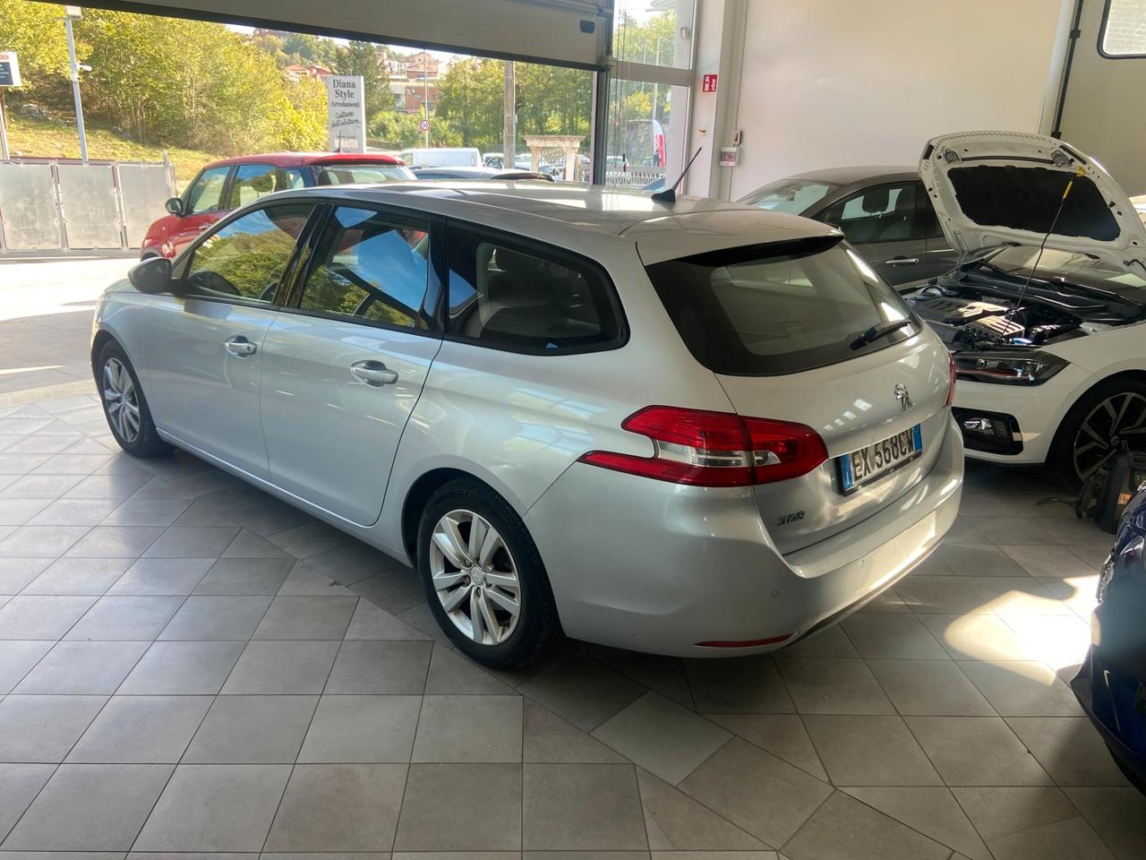 Peugeot 308 1.6 e-HDi 115 CV Stop&Start SW Business