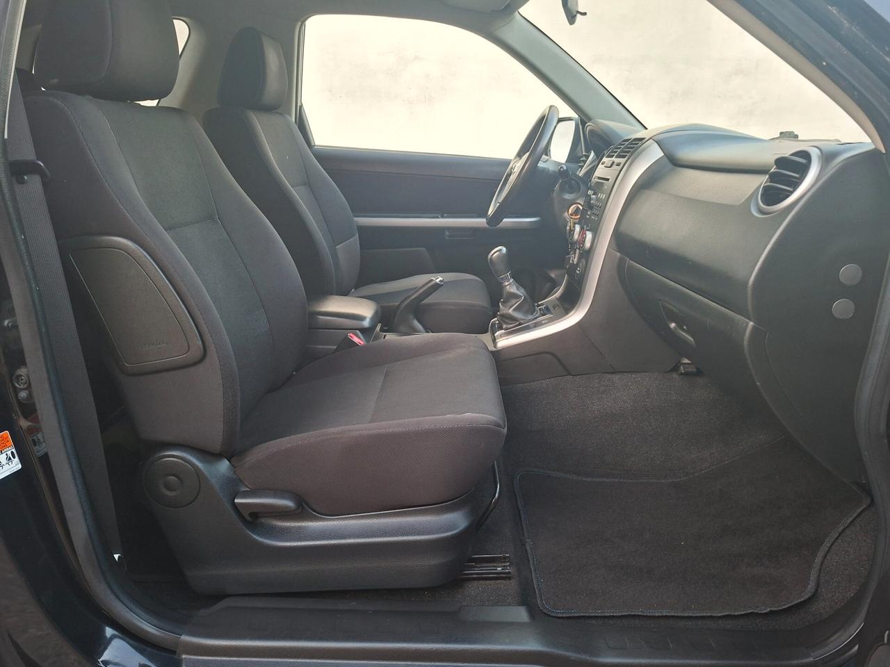 Suzuki Grand Vitara 1.9 DDis 3p. *4x4*