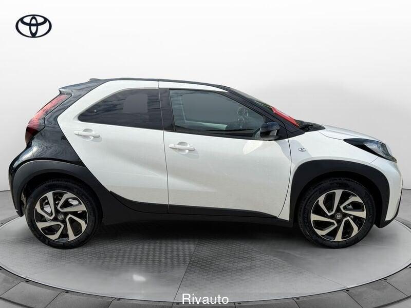 Toyota Aygo X Aygo X 1.0 VVT-i 72 CV 5 porte Trend
