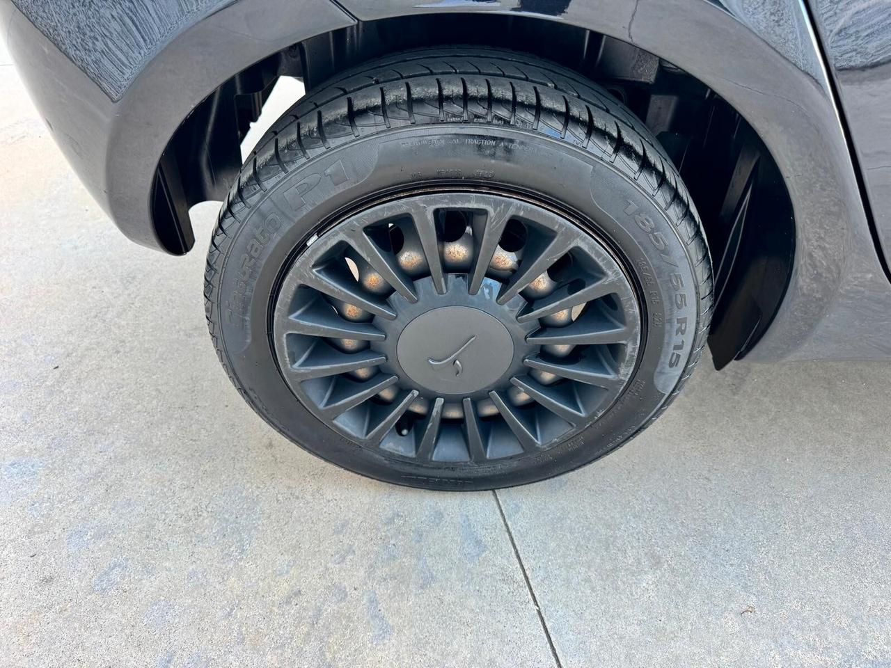 Ypsilon 1.0 FireFly 5 porte S&S Hybrid Silver