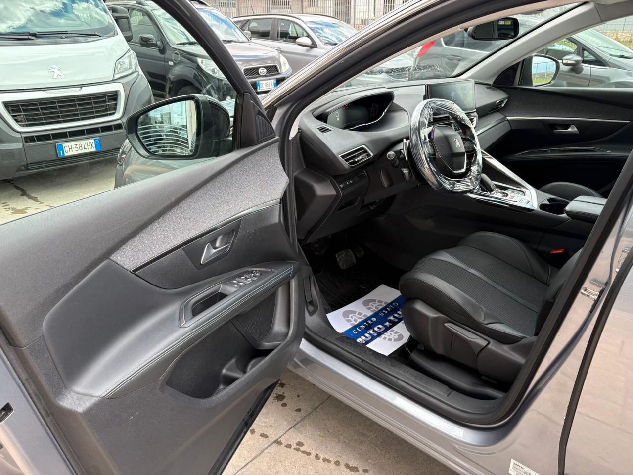 Peugeot 5008 BlueHDi 130 S&S EAT8 Allure Pack