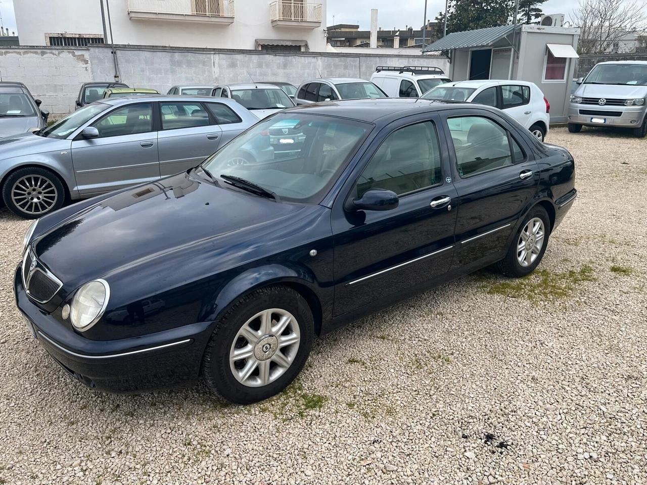 Lancia Lybra 1.9 JTD cat intensa