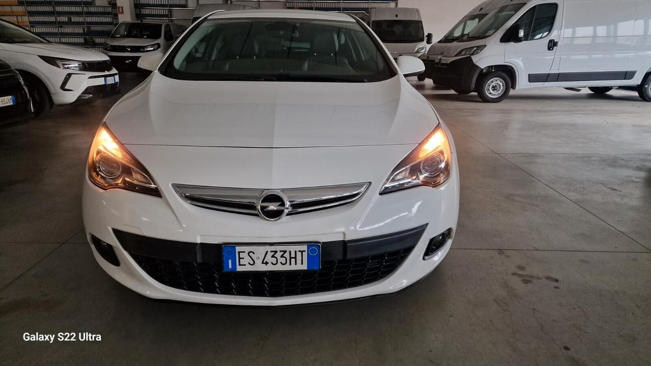 Opel Astra GTC 1.7 CDTI 130 cupe Cosmo pochi km 110 mila