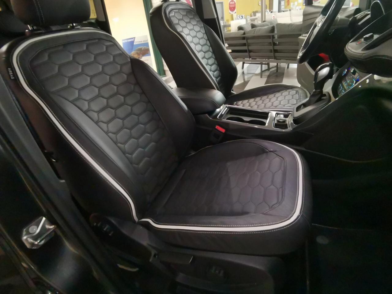 Ford Kuga 2.0 TDCI 180 CV 4WD Powershift Vignale