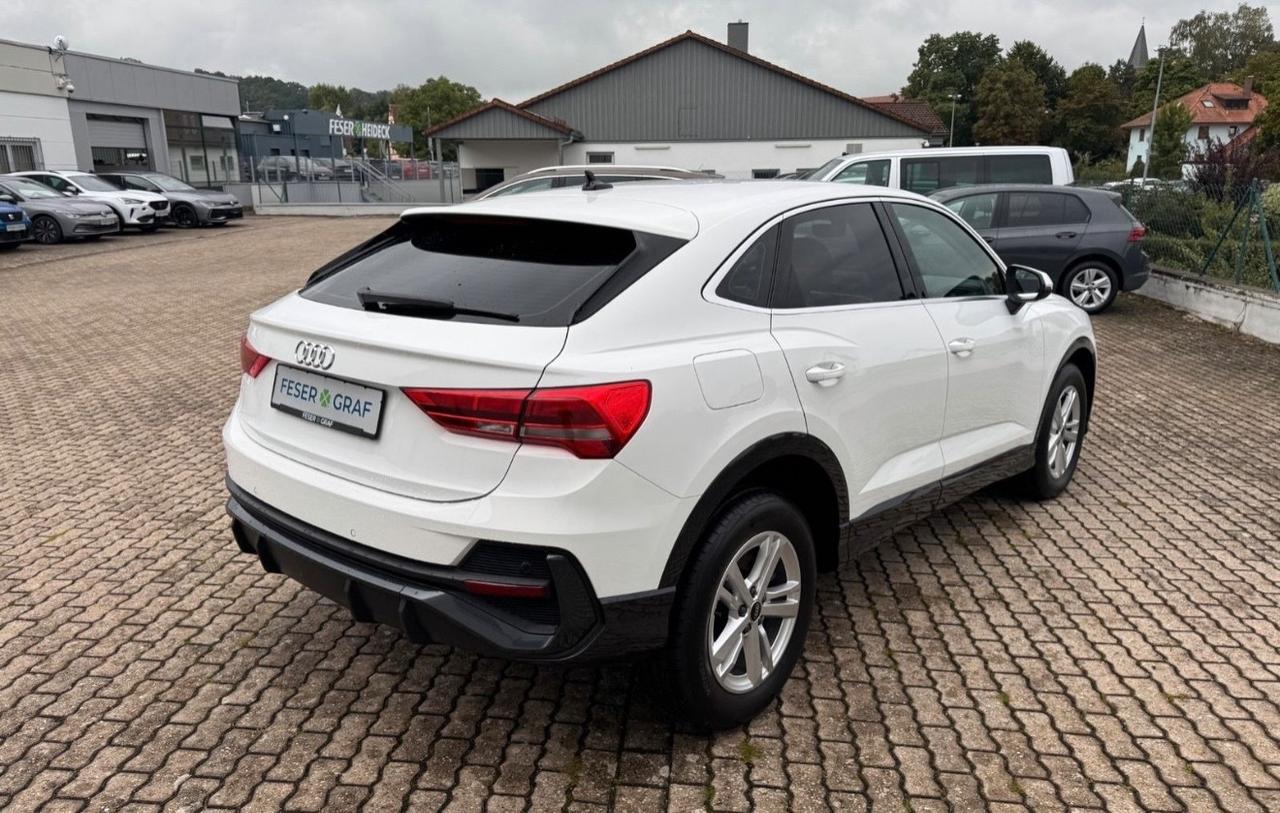 Audi Q3 SPB 45 TFSI e S tronic Business Plus