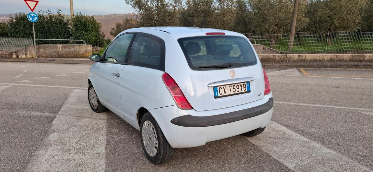Lancia Ypsilon 1.3 Multijet 16V