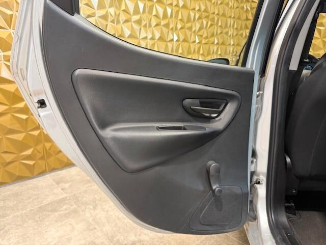 Lancia Ypsilon 1.2 69 CV 5 porte GPL Ecochic Gold
