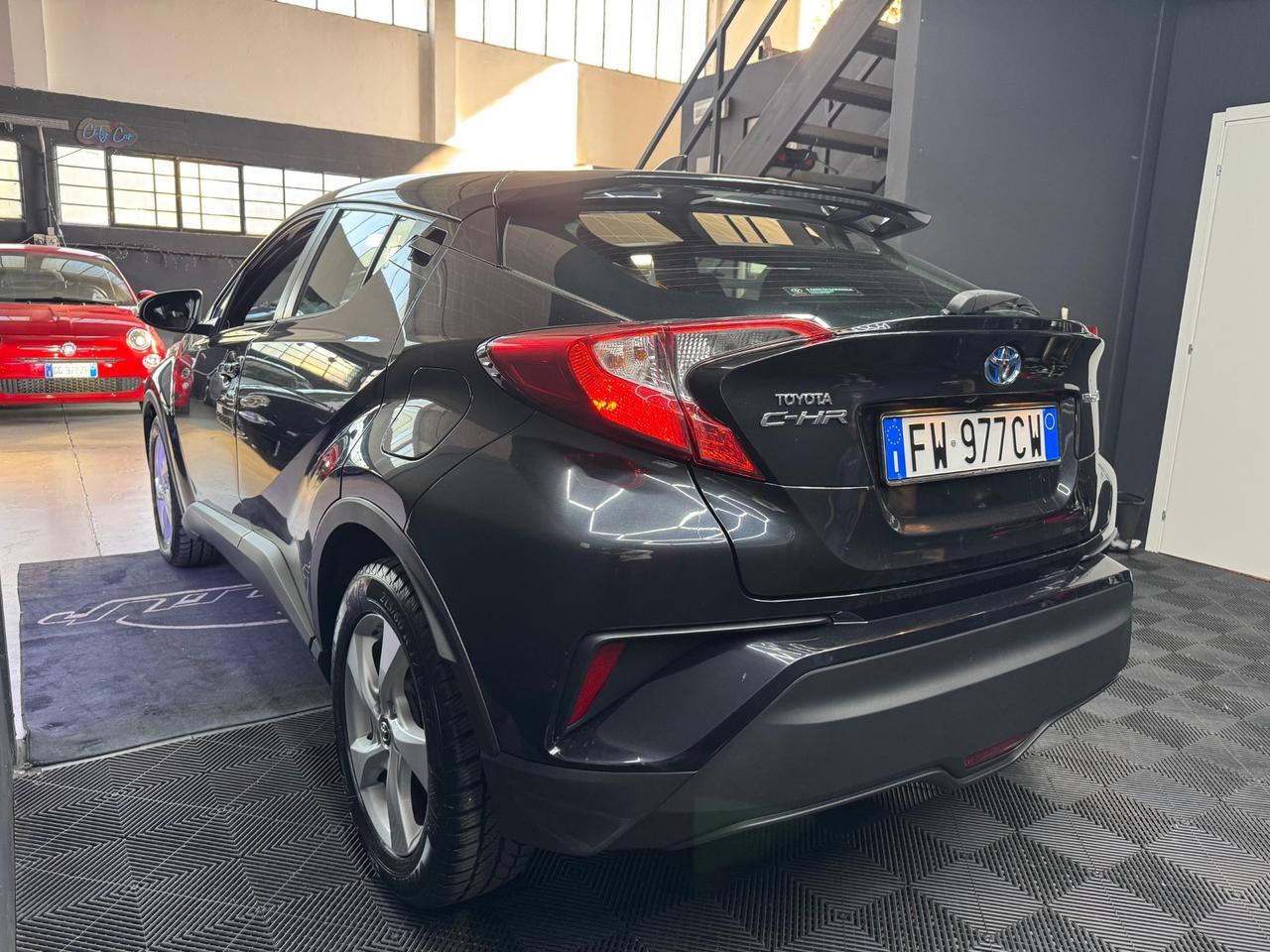 Toyota C-HR 1.8 Hybrid E-CVT – Anno 2019 – 108.000 km