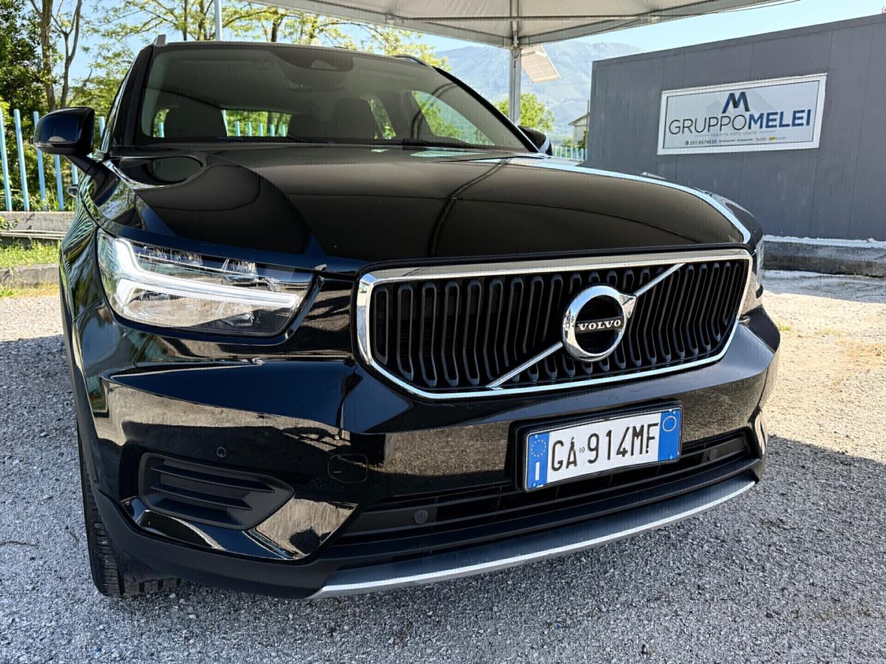 Volvo XC40 T3 *LED*CERCHI18*UNIPRO