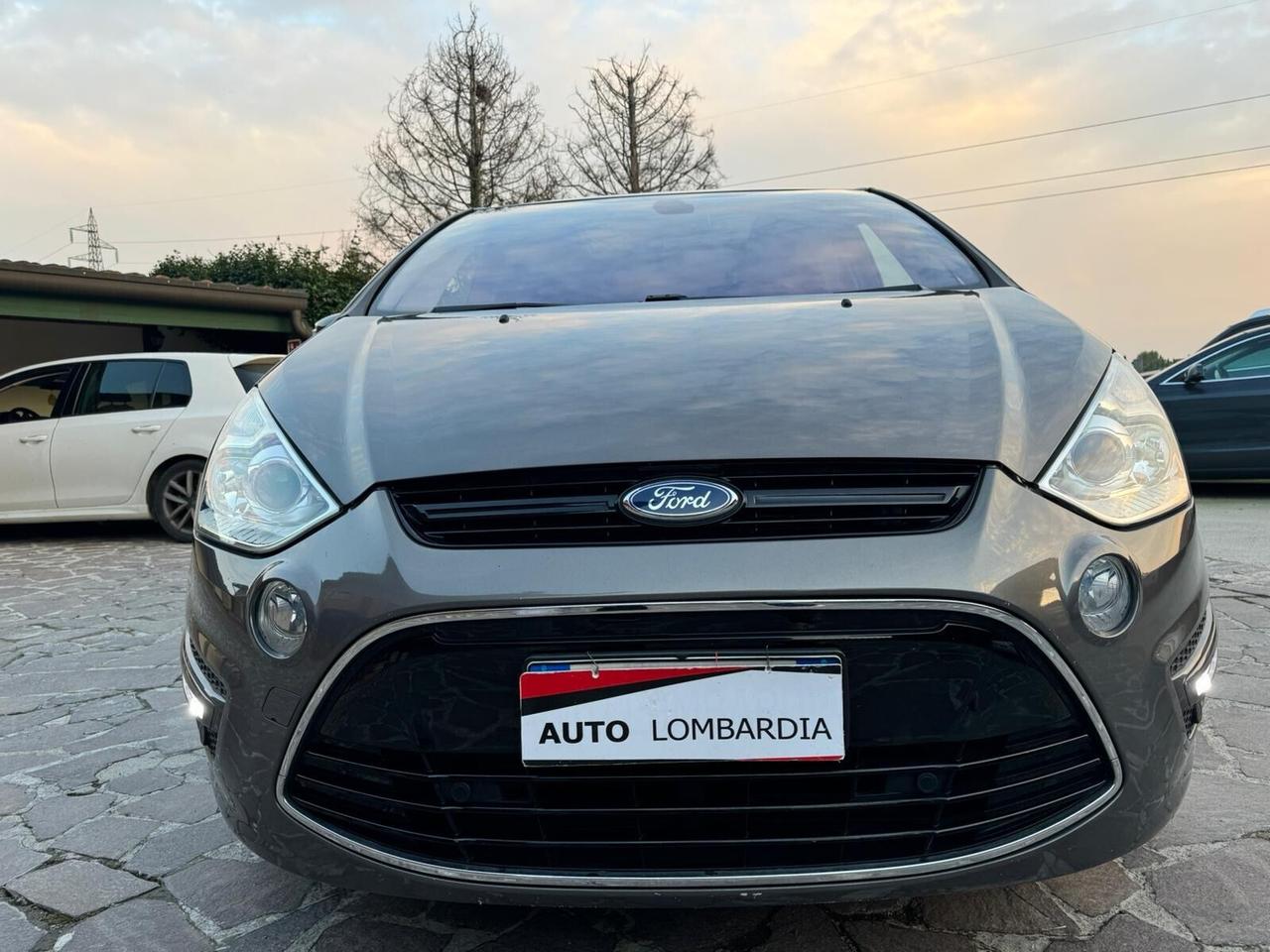 Ford S-Max 2.0 TDCi 163CV DPF powerchift New titanium