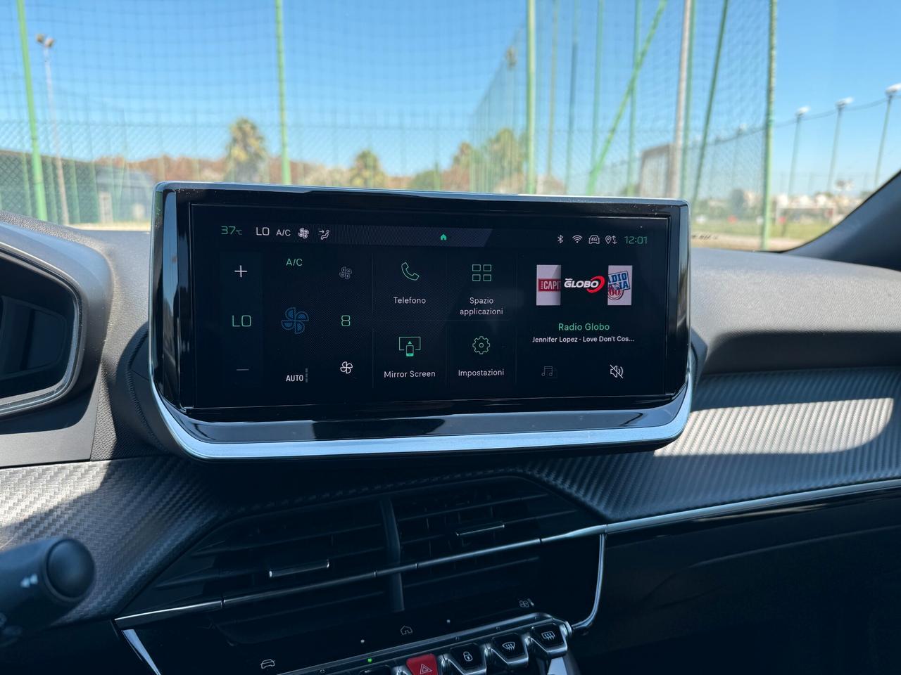 Peugeot 2008 PureTech 130 S&S EAT8 Allure