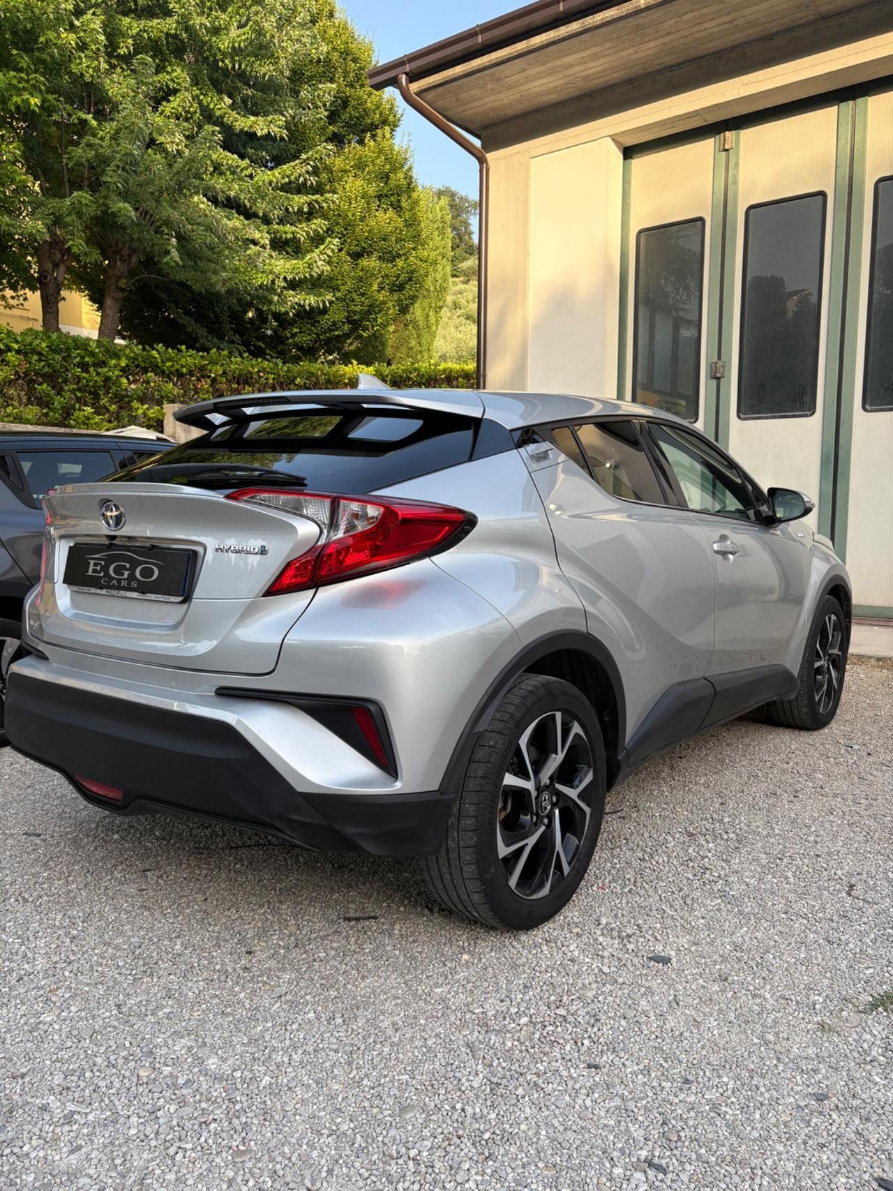 Toyota C-HR 1.8 Hybrid E-CVT Style+