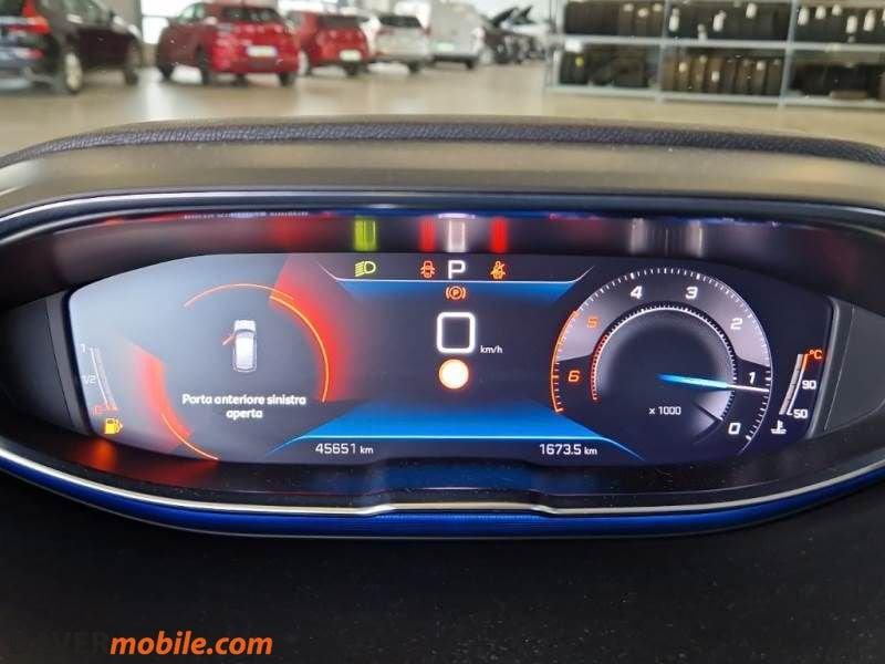 Peugeot 3008 BlueHDi 130 S&S EAT8 Allure