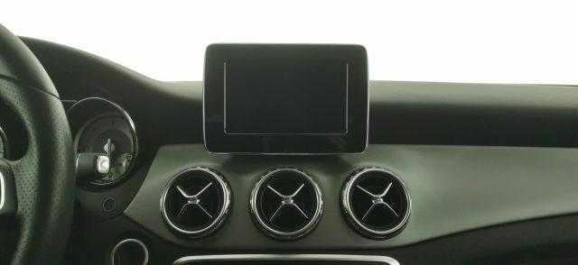 MERCEDES-BENZ GLA 200 d Automatic 4Matic Enduro